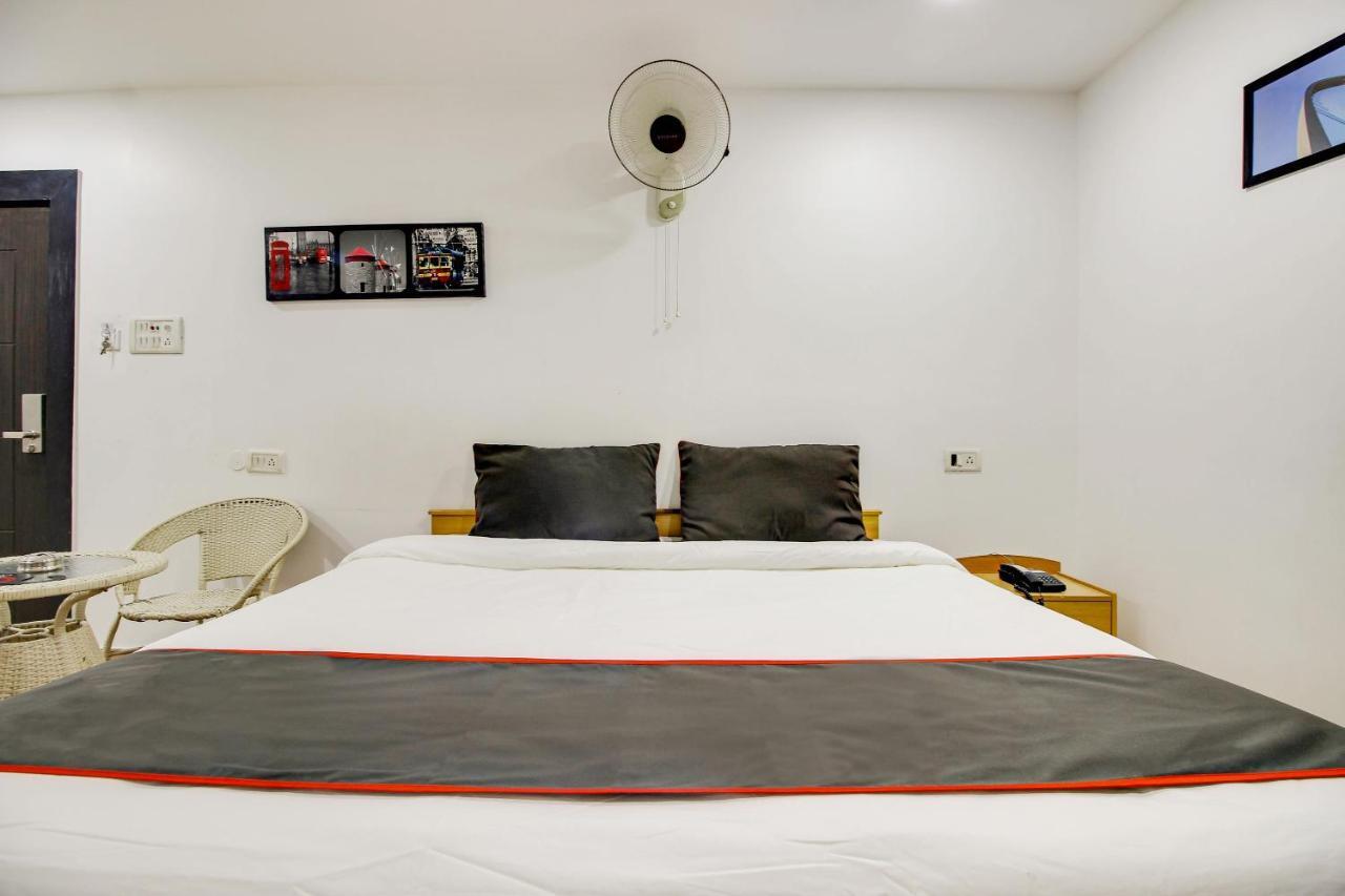 Oyo 2794 Hotel Plaza Inn 구와하티 외부 사진